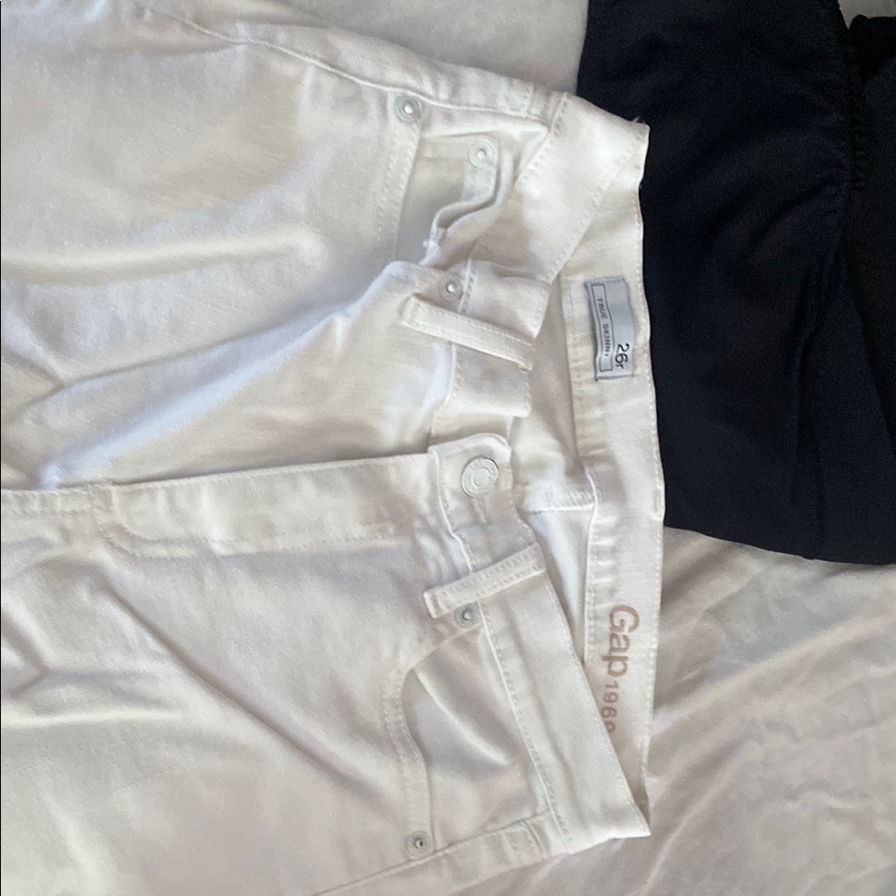 GAP Classic White Jeans